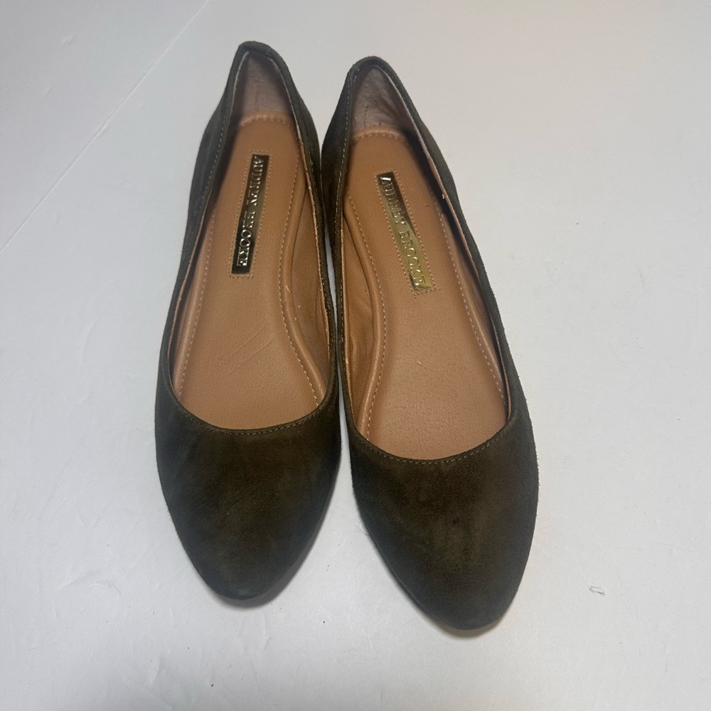 🩰 Audrey Brooke‎ Hidden Heel Mojito Ballet Pumps 7.5M Olive Green Suede Leather
